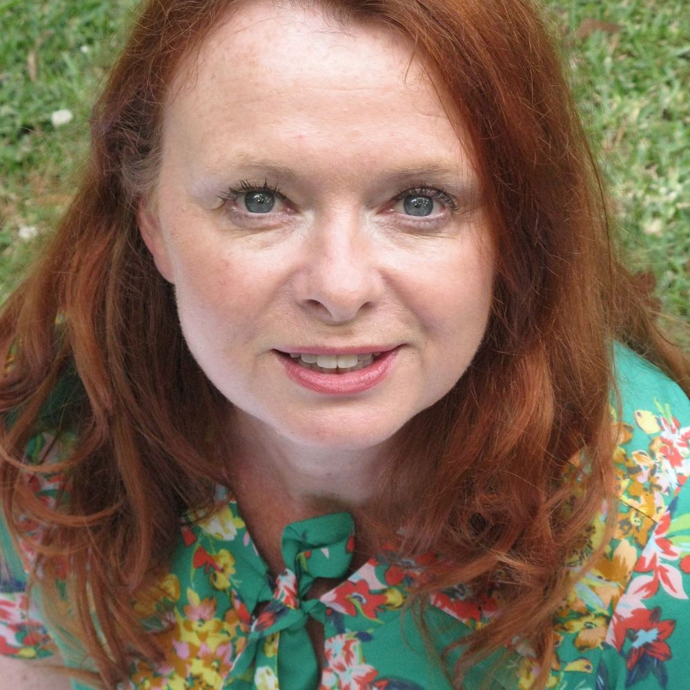 Romance writer and reader