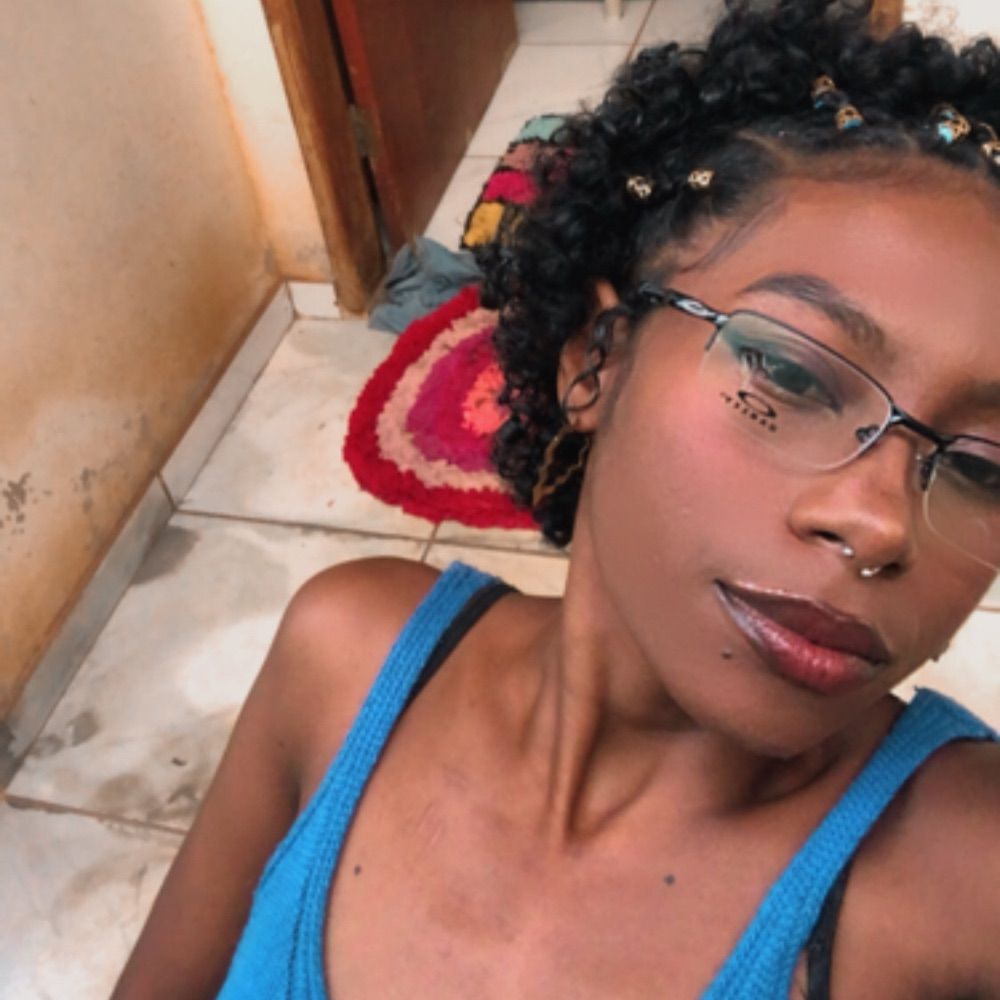 Roxinha🇦🇴
