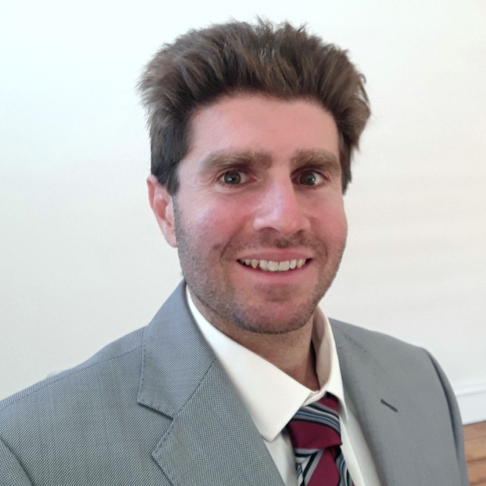 Sam Varvastian