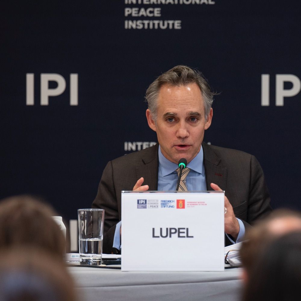 Adam Lupel 