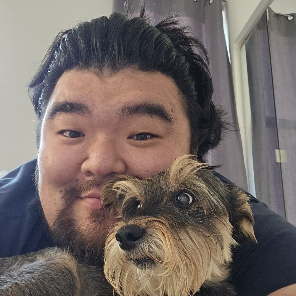 Howard Kim (he/him)