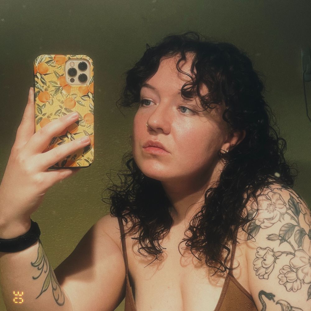katie sage 🌻⛈️