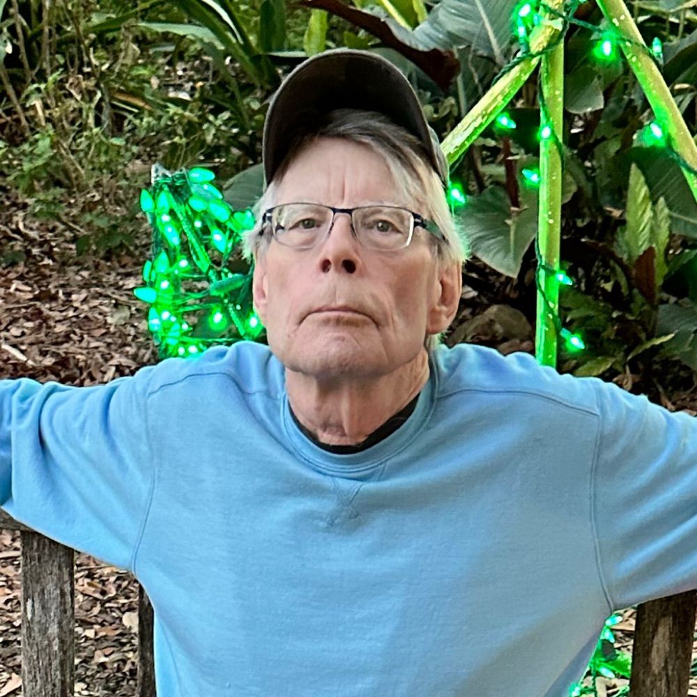 Profile picture stephenking.bsky.social