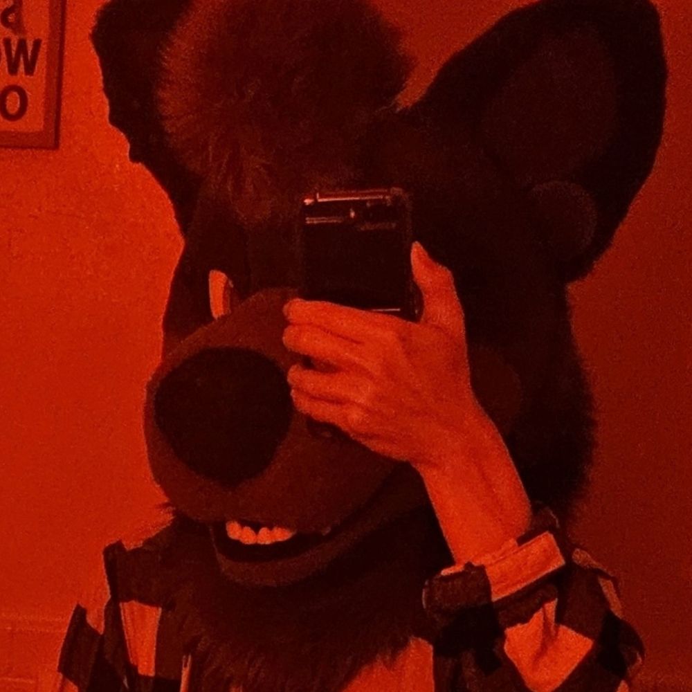 LovelyLilFox AD
