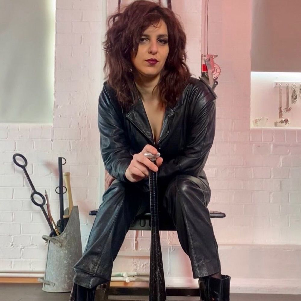 Calli Hendricks - kinky GFE in London