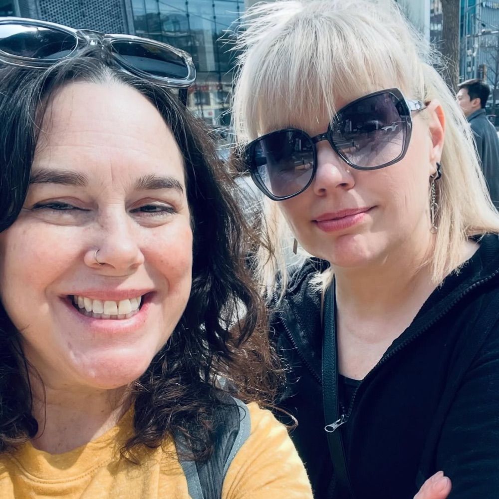 Peaches and Queen