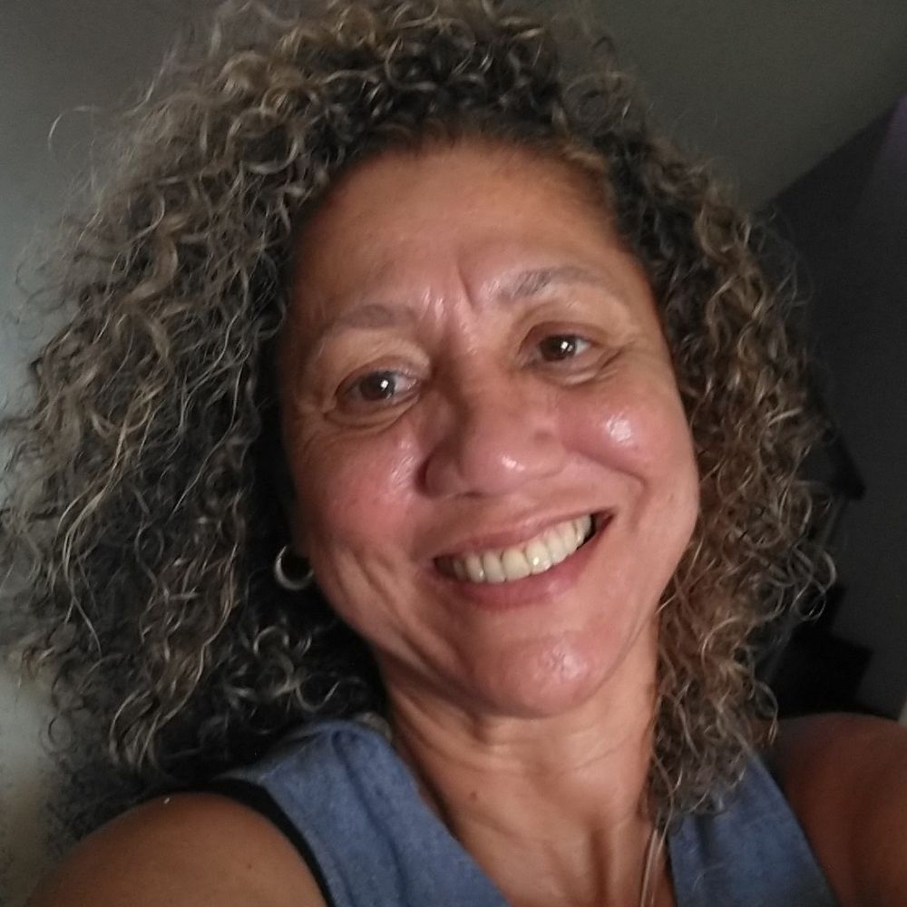 Tânia Tavares 