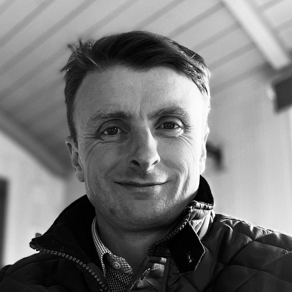 Simon King