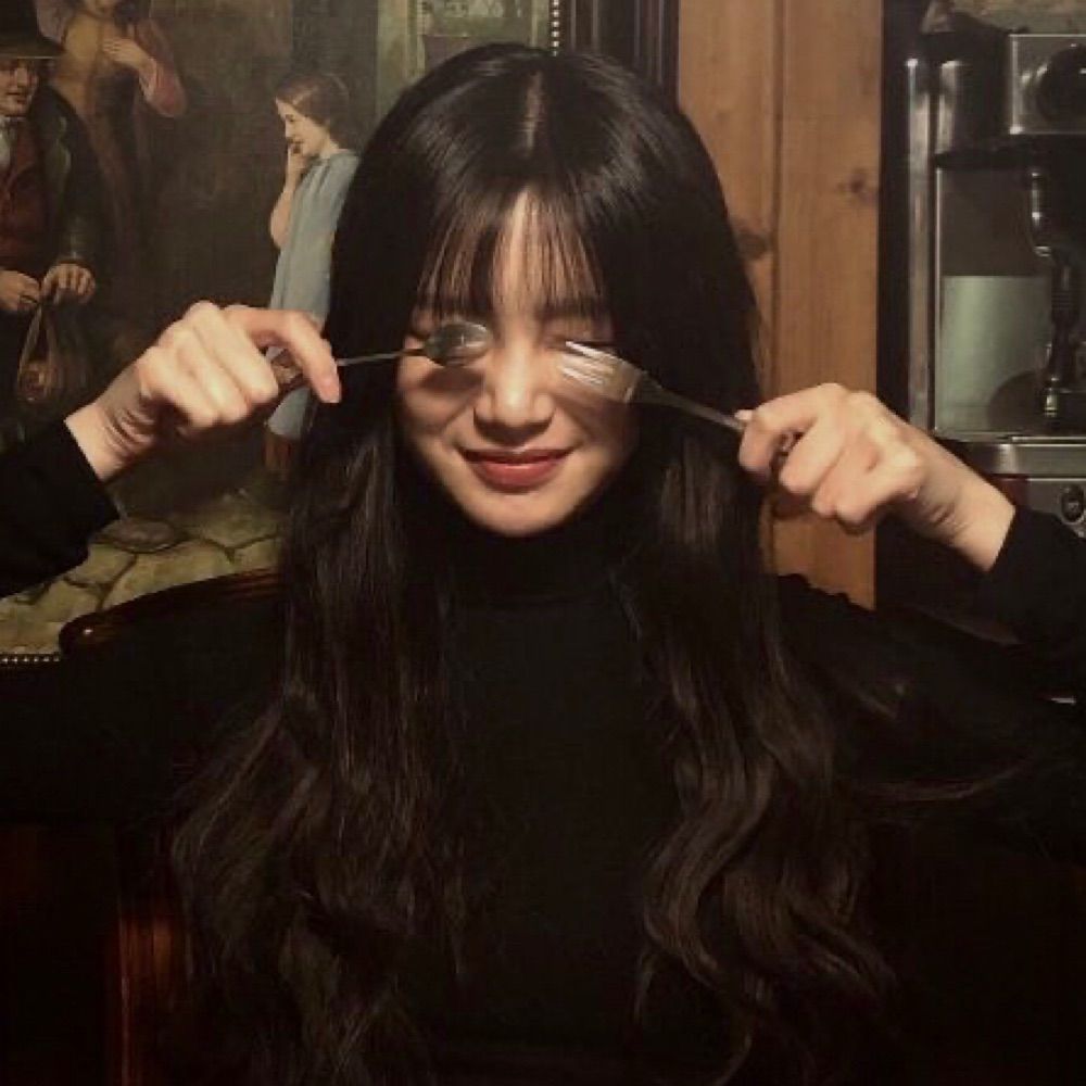 ⠀ Emmeline : She’s a virgo ♍︎