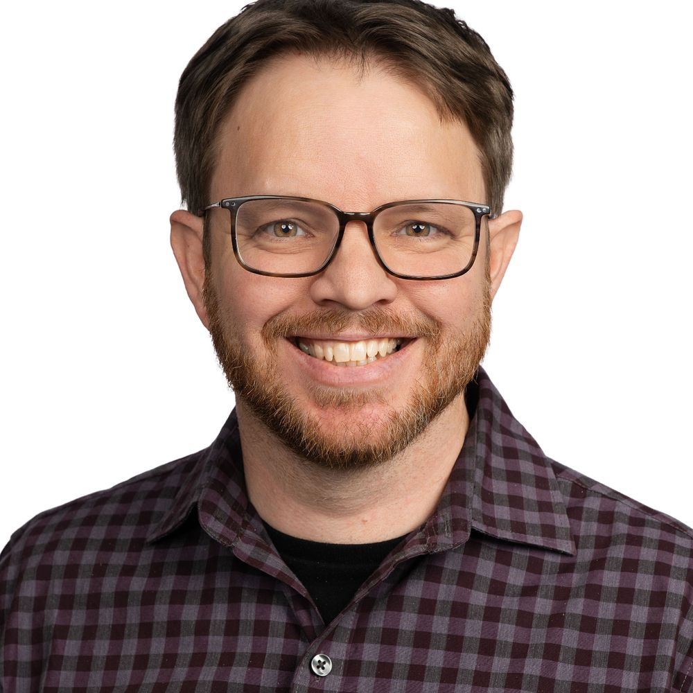 Russell J Fellows
