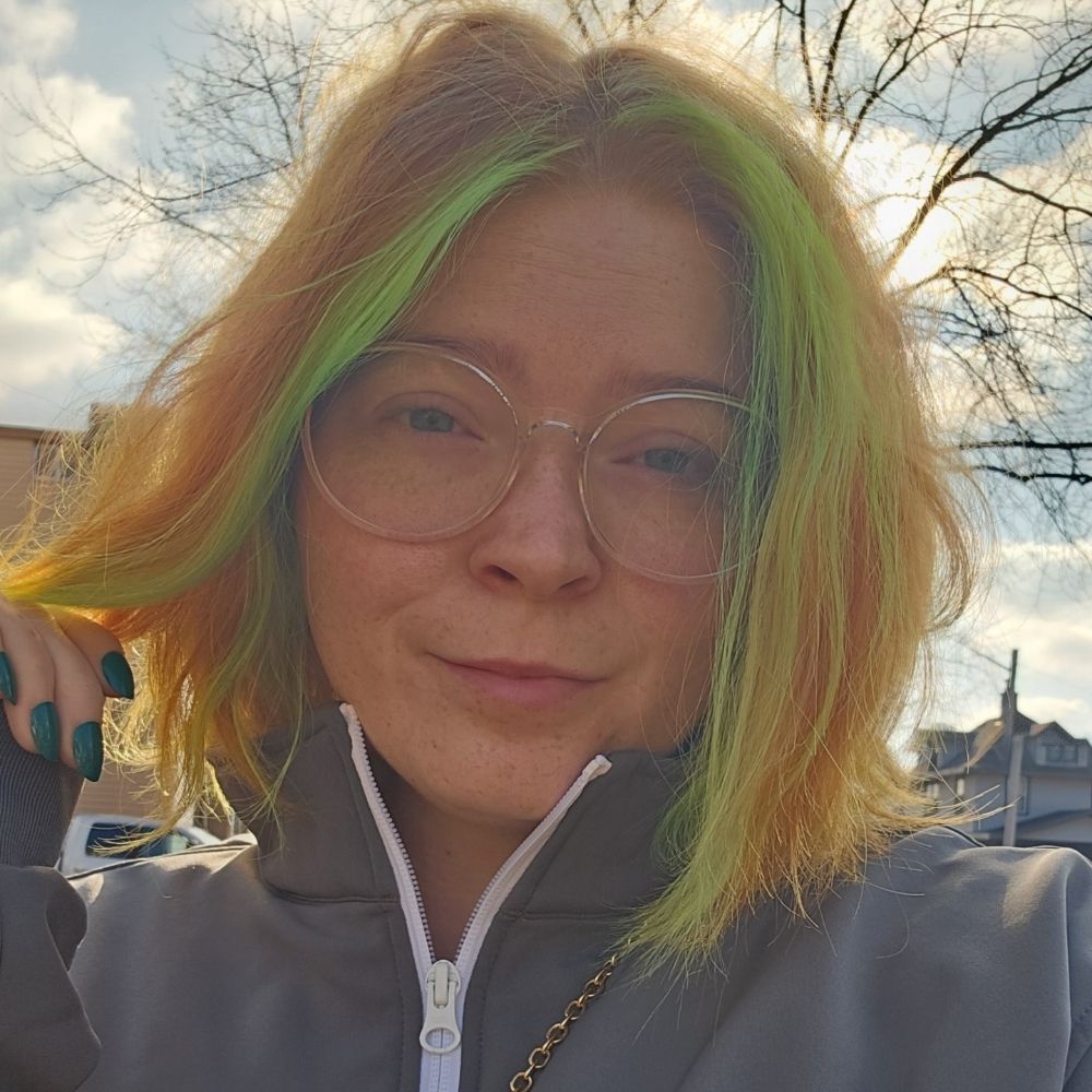 Alex Hunter (Peaches)