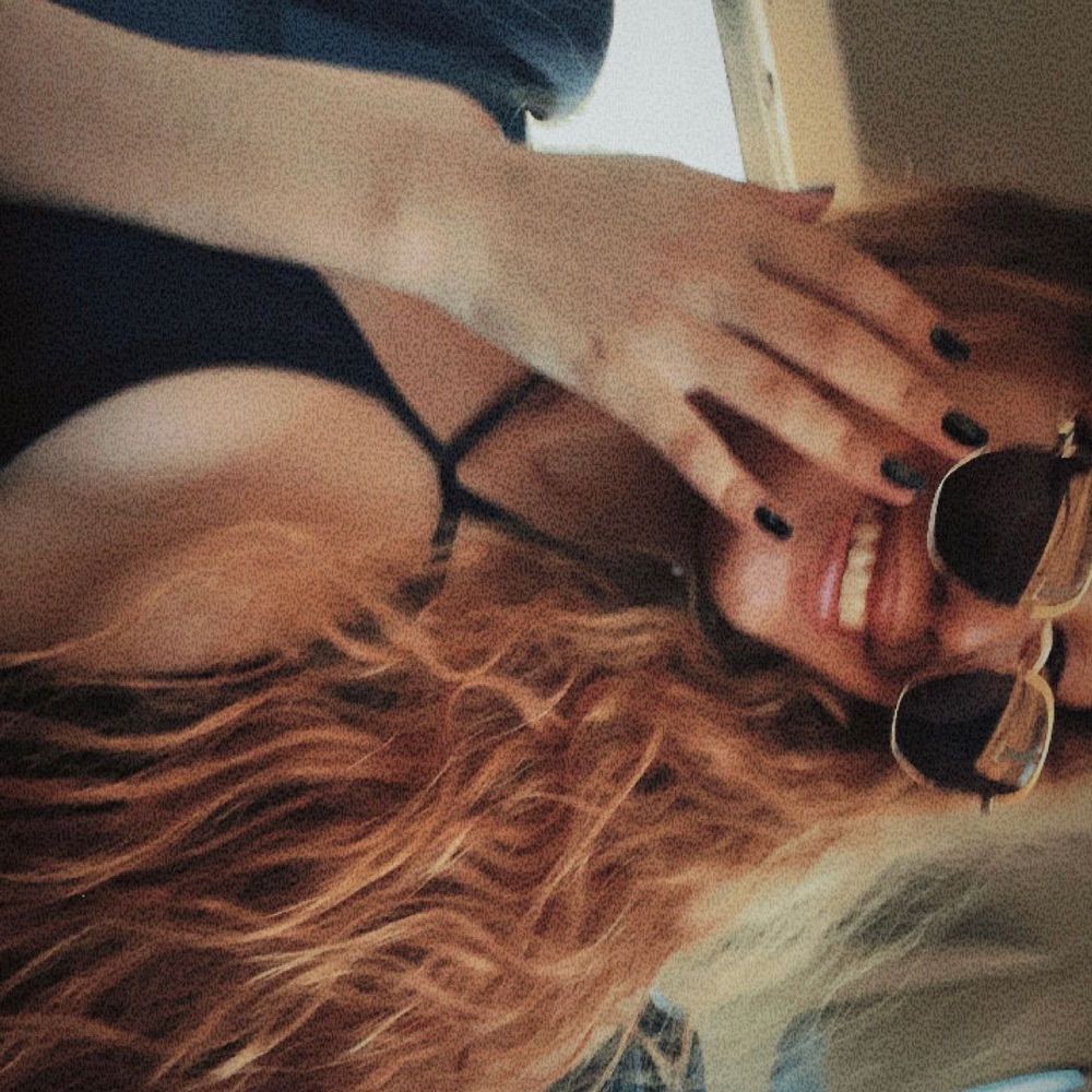 𝔸ℕ𝔻ℝ𝔸𝔻𝔼🍁