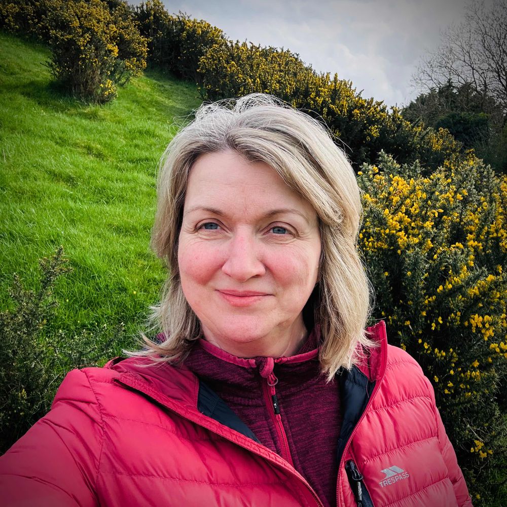 Helga Sneddon