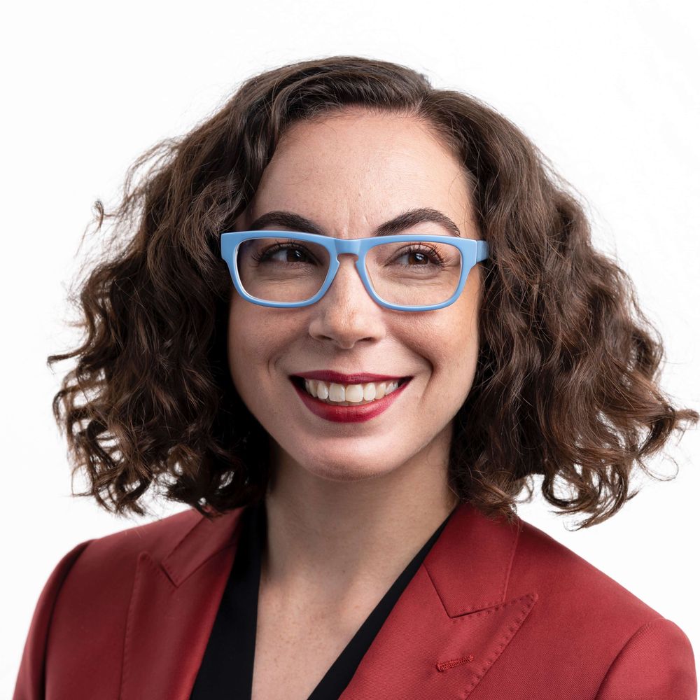 Prof. Erika Hamden