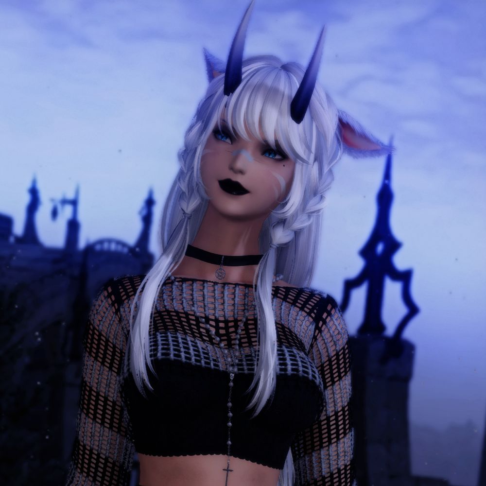 Ahvari 🖤