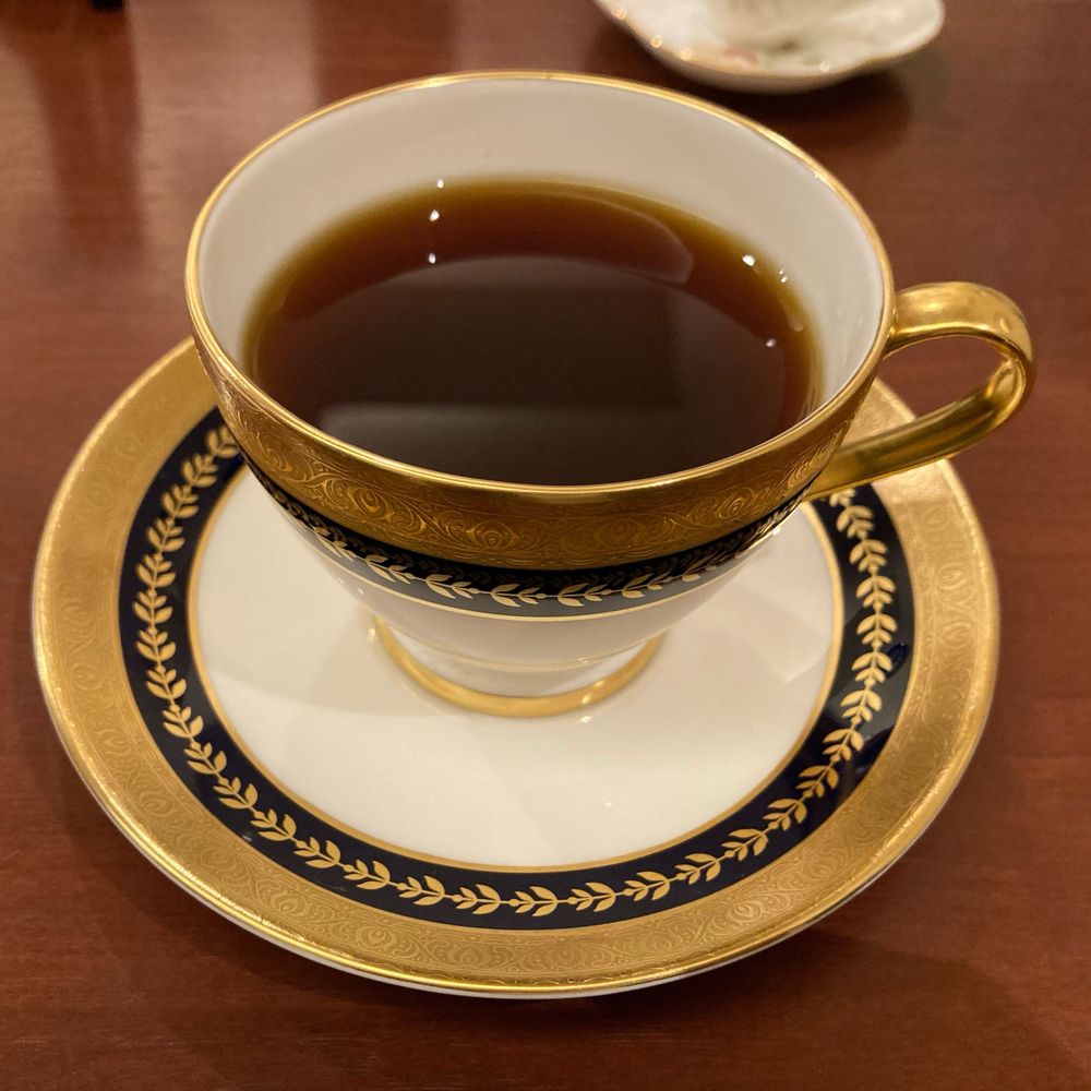 泣助