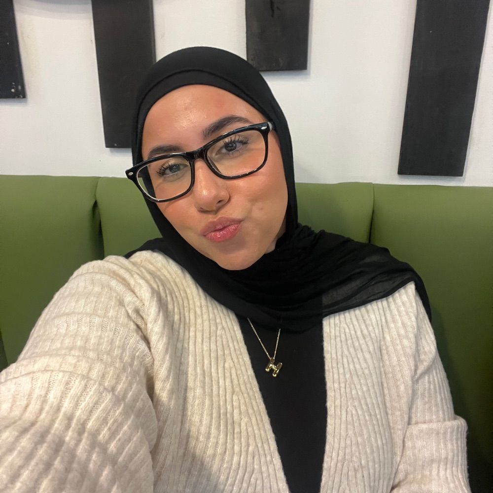 hala ✰