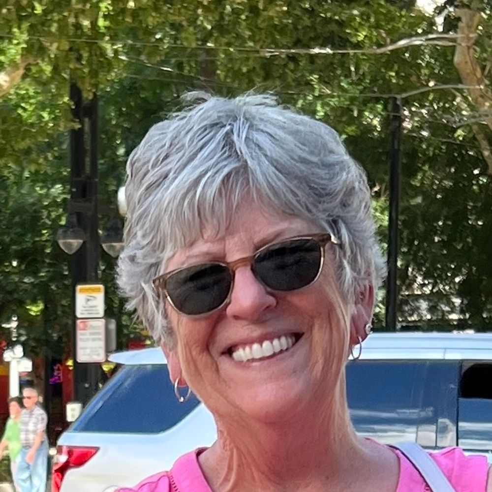 Sandi Burt