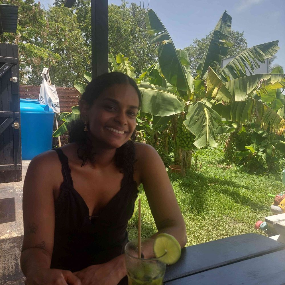 Dr Manuela Latchoumaya