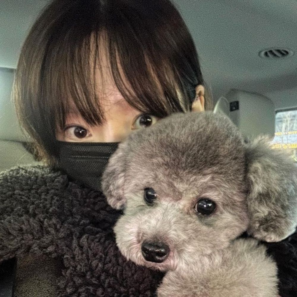 nanai 々 cuidadora da taeyeon