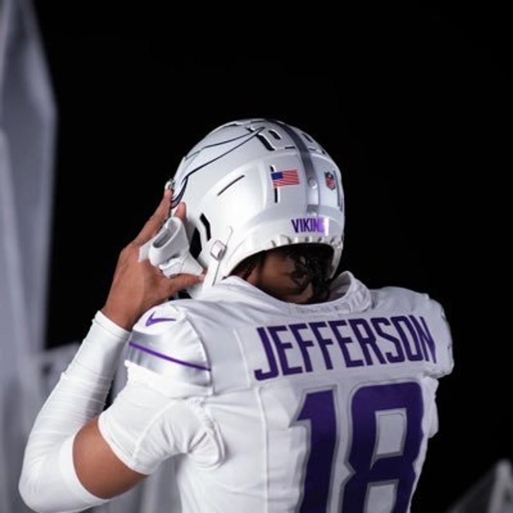 Justin | #SKOL