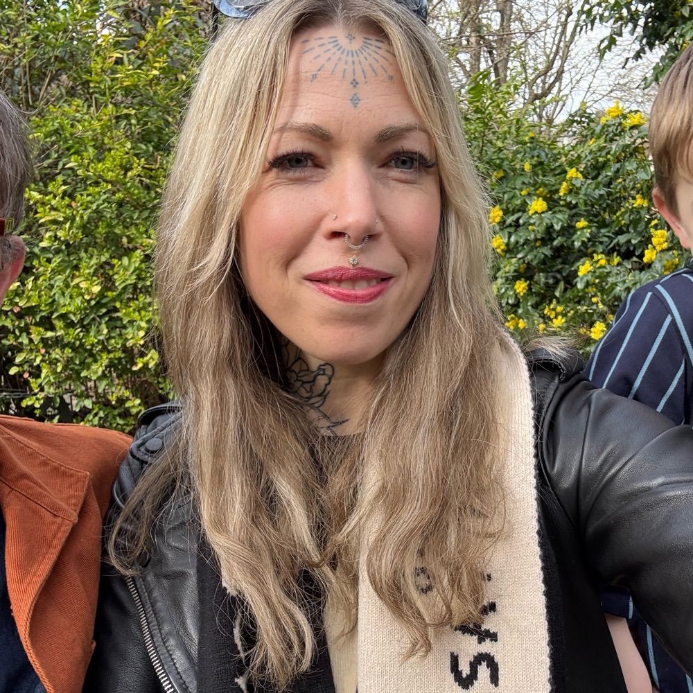 Helen Mort