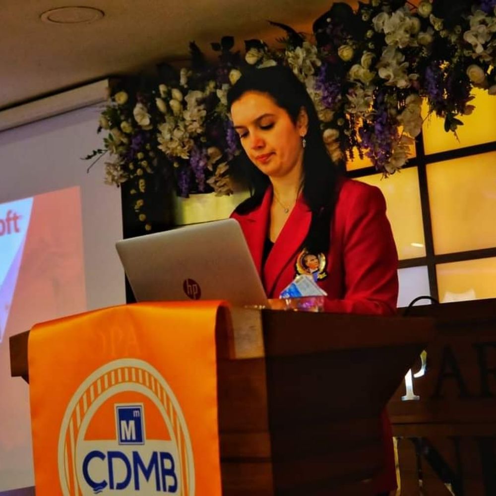 Özlem Saral Bektaş