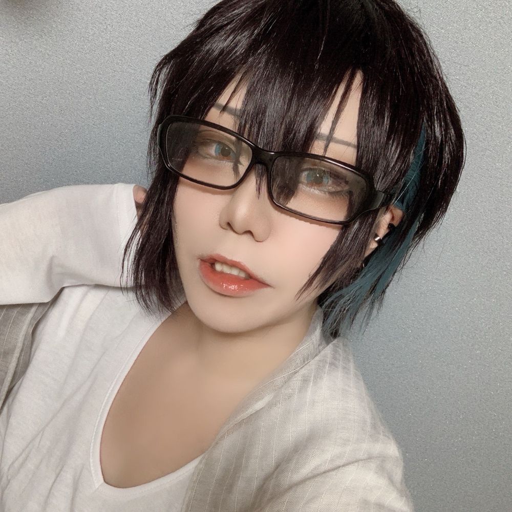 類✩.*˚💙❤️