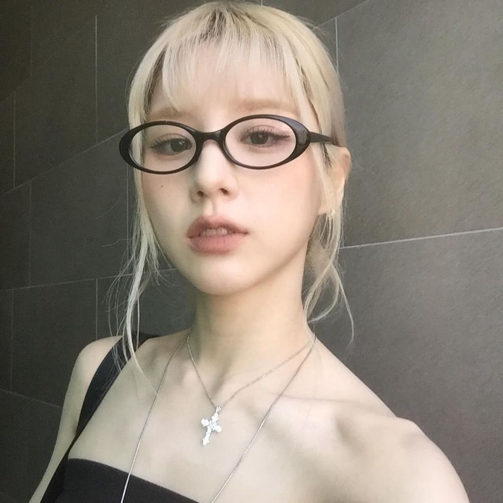 ୨ৎ   𝑚͟𝑖͟𝑚͟𝑖   ✎  ♡