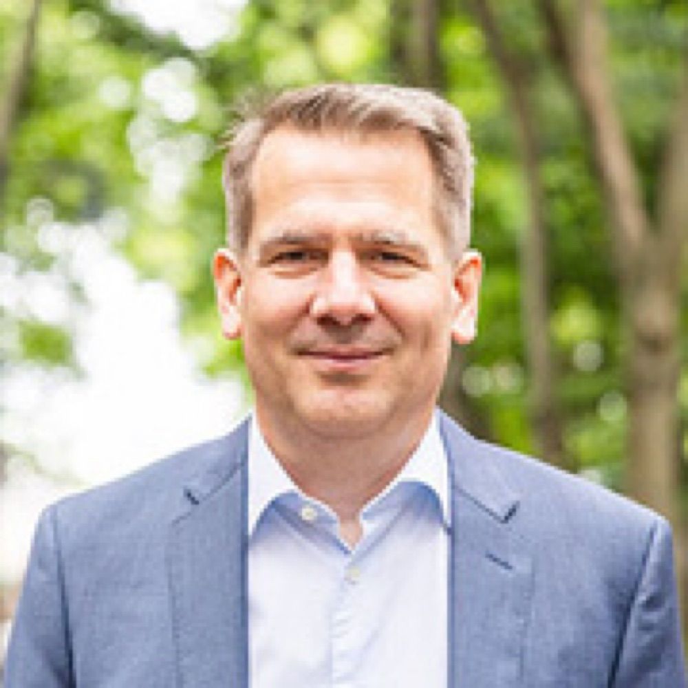 Wolfram Schlenker