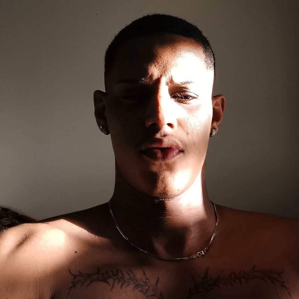Todo dia O NEGRO⚡️