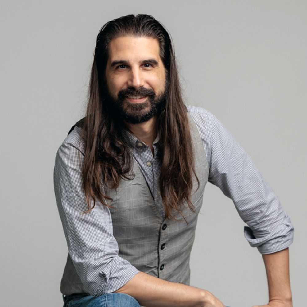 Javier G. Fernandez