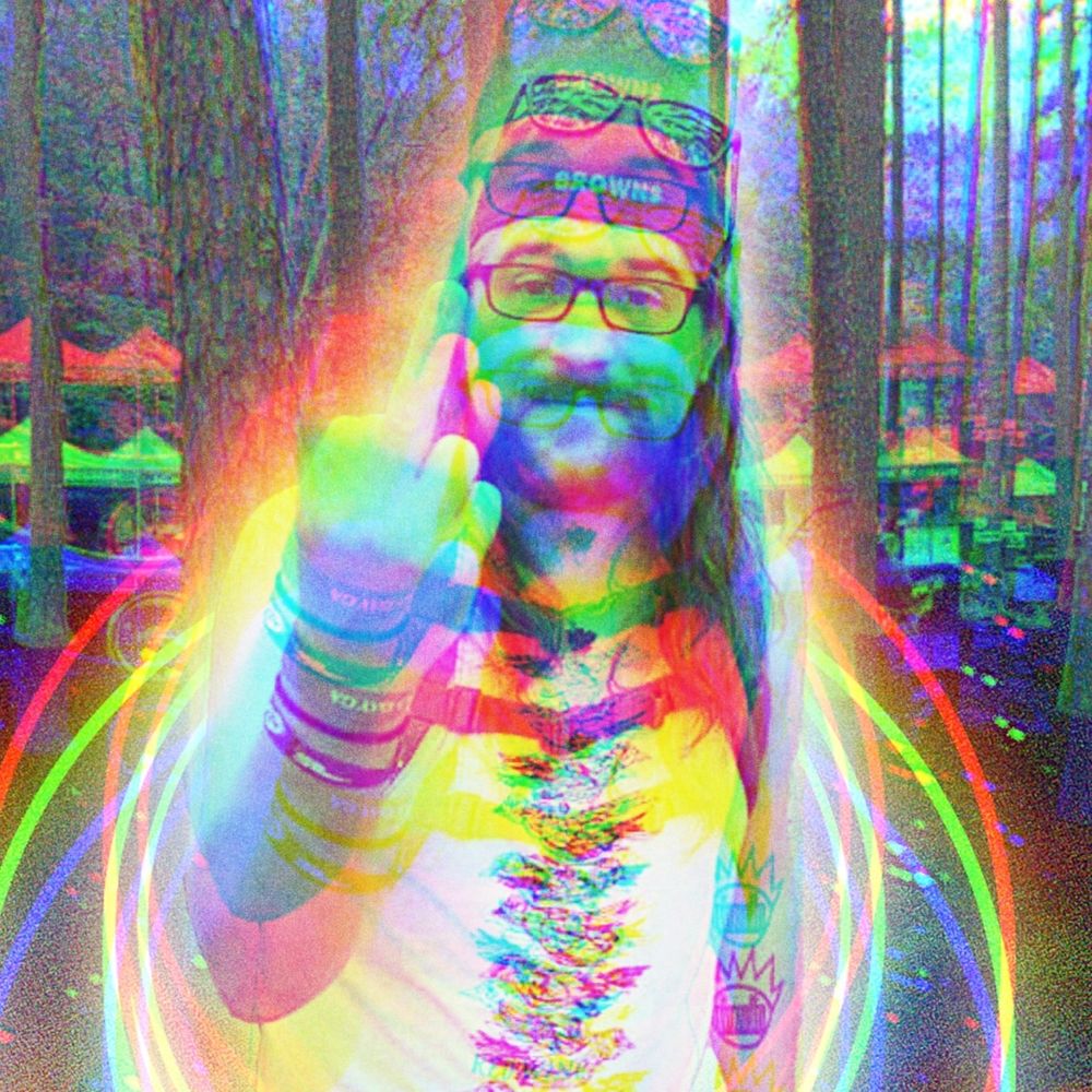 Snot Boogie 🌲👽🇵🇸🛸🏴‍☠️