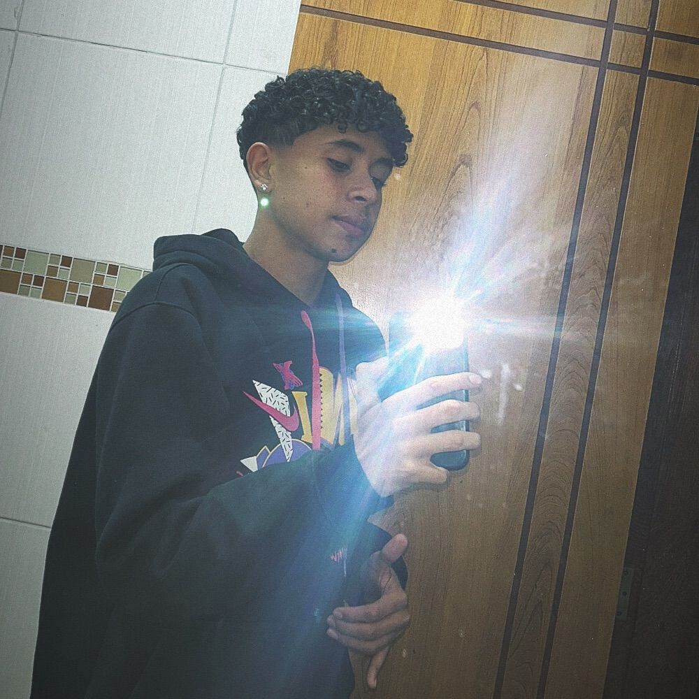 guxtaplug😏