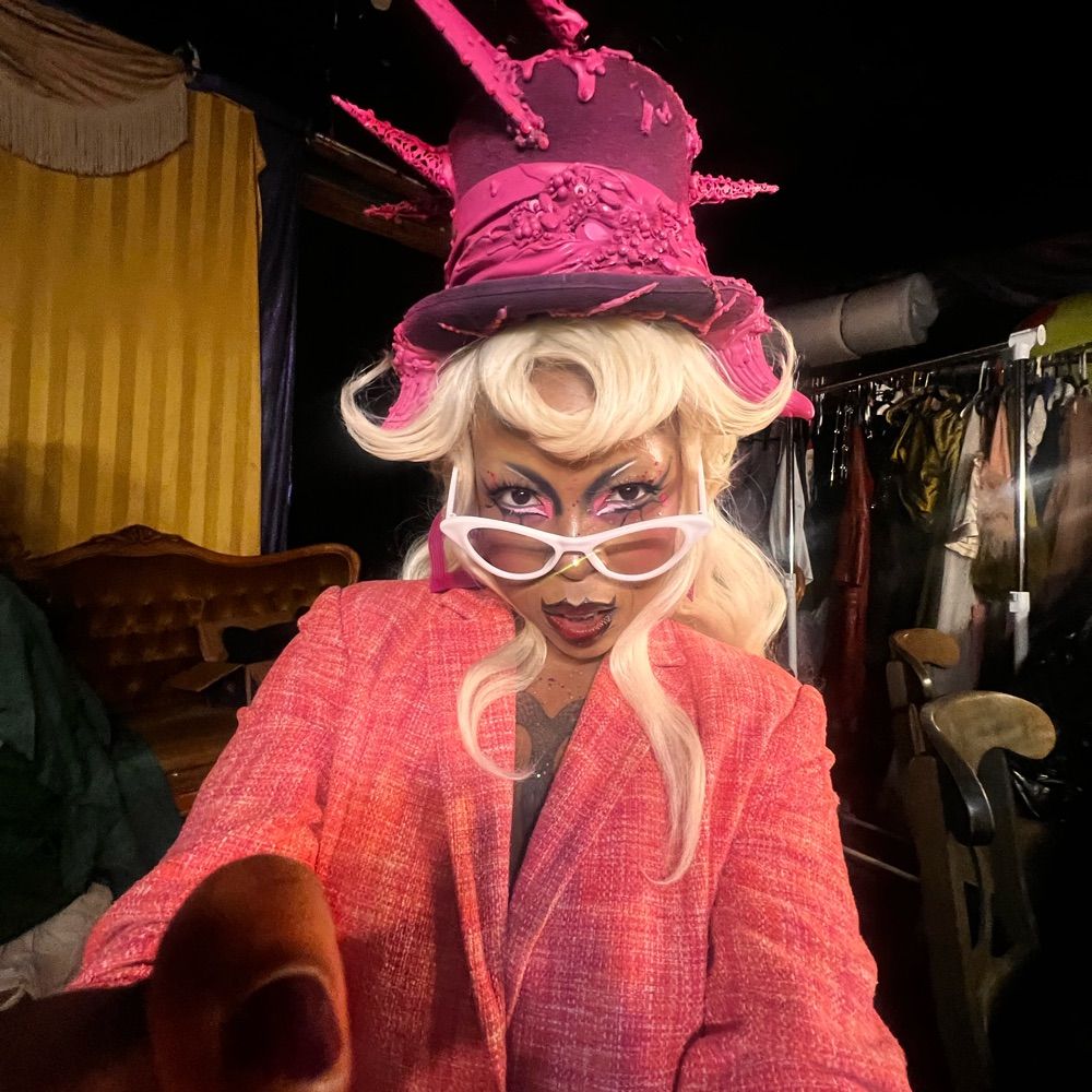 🕷️The Official La Reina🕷️
