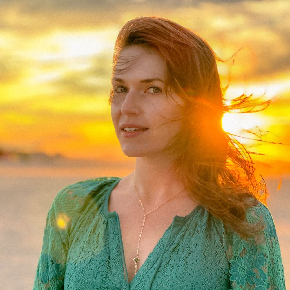 Stephanie Curtiss 🌹 Quantum Healer + Medium