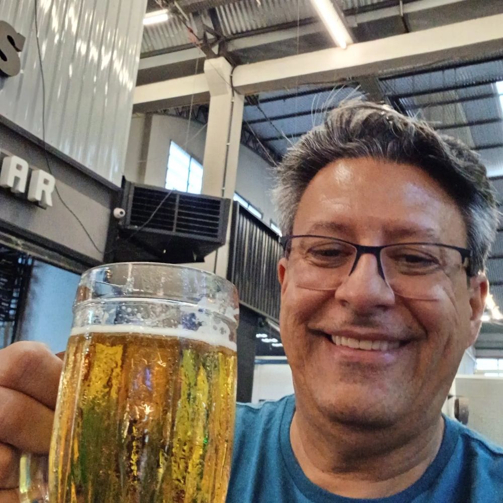 Carlos Roberto