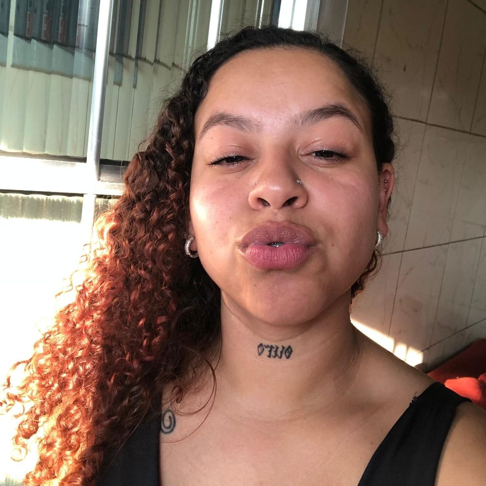 Thainê 🐝