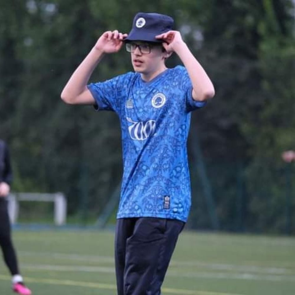 Bucket Hat Man