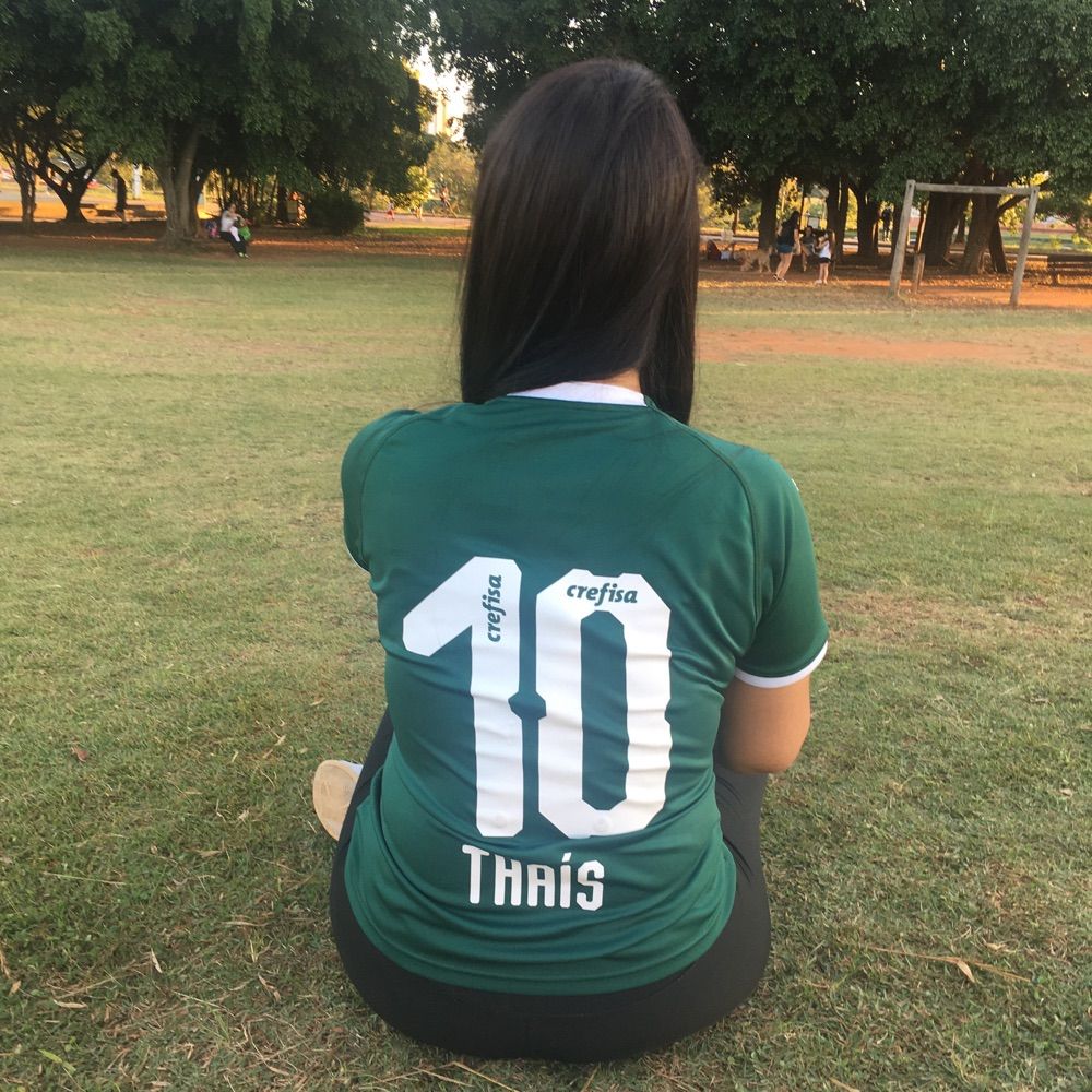 Thaís