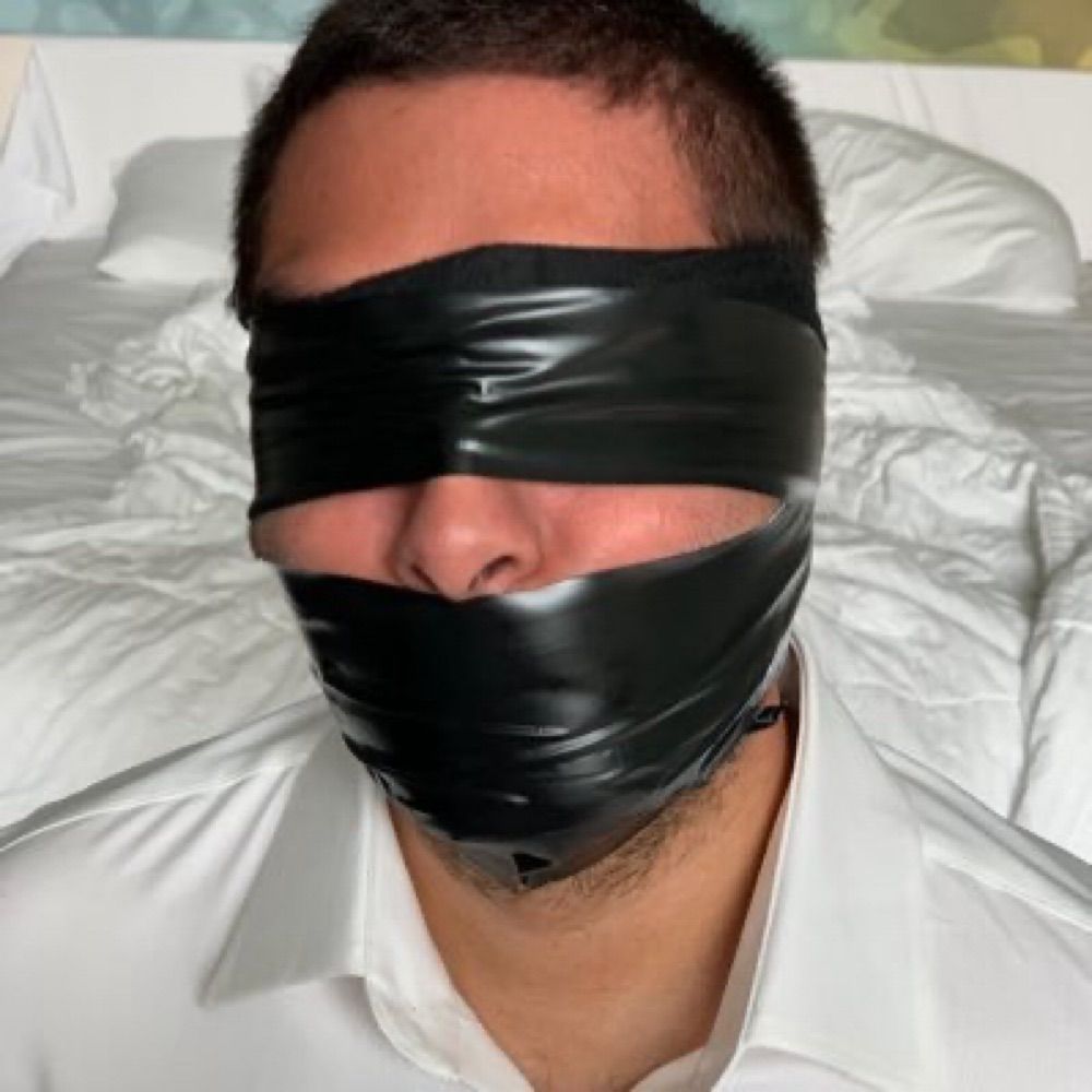 Gagged Feety