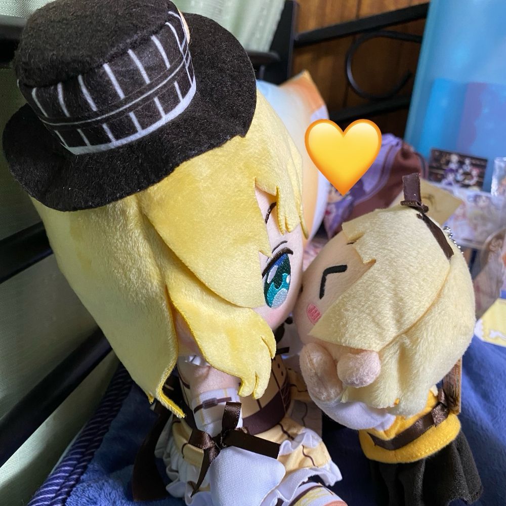 💛ハロー&s̊y࠙ãrࠪo̊(｡>﹏<｡)💛