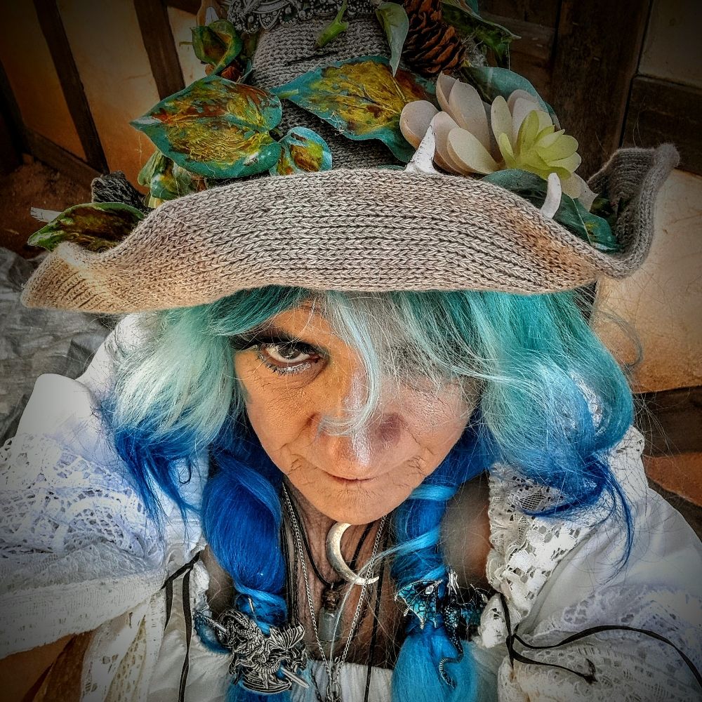 Suzy Jacobson Cherry, Mother of Spirits
