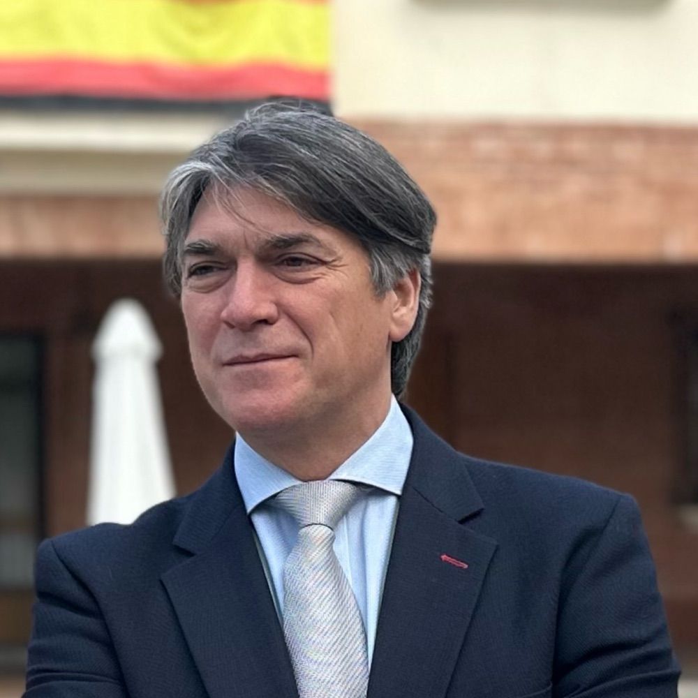 Ángel Álvarez