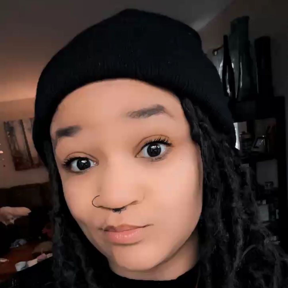 Hannah L