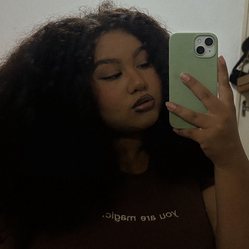 B L U E