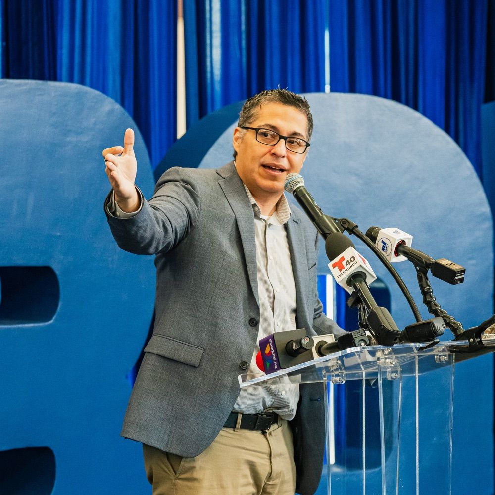 Alex Del Barrio