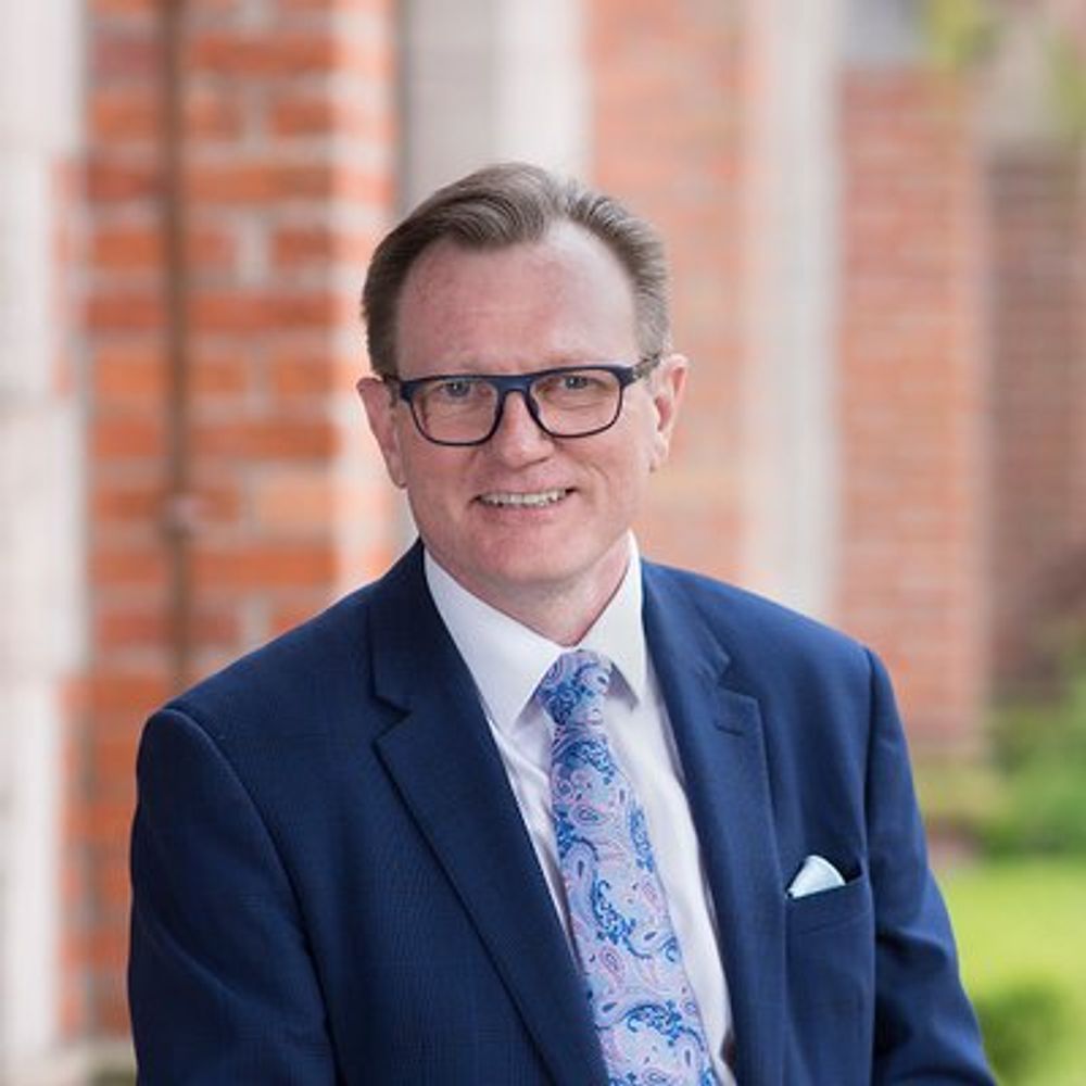 Professor Sir Ian Greer