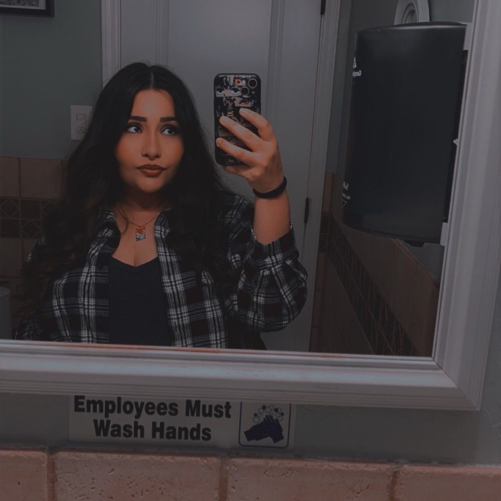 ☆ 𝓥𝓪𝓵𝓮 ☆
