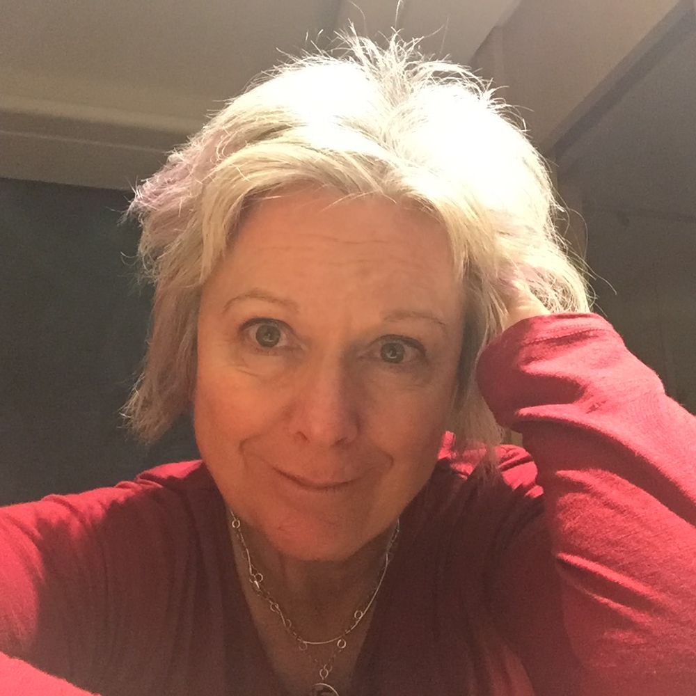 Profile picture jenwebb58.bsky.social